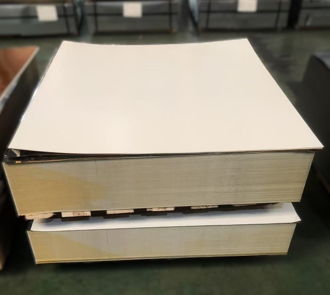 खाद्य एवं पेय पदार्थों के पैकेजिंग के लिए उच्च गुणवत्ता वाले SPTE सफेद मुद्रित इलेक्ट्रोलाइटिक टिन प्लेट शीट