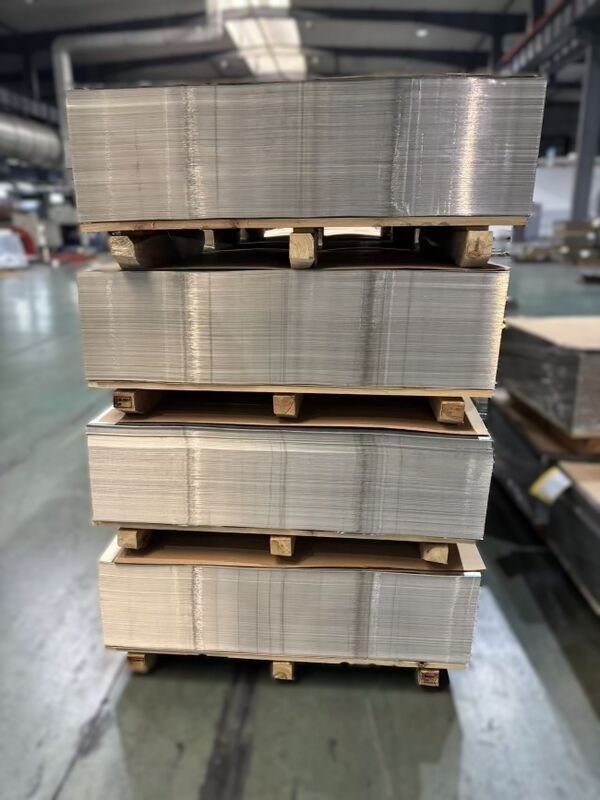 सुपीरियर सीलिंग और दीर्घकालिक खाद्य संरक्षण के लिए उच्च प्रदर्शन इलेक्ट्रोलाइटिक टिन प्लेट